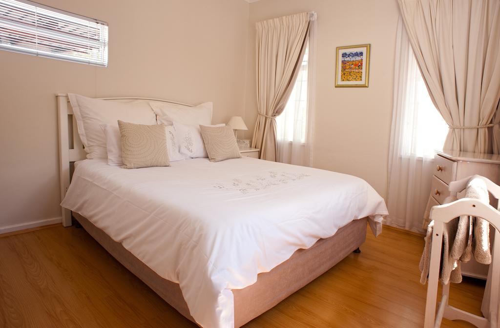Squirrels Way Cottages كيب تاون الغرفة الصورة